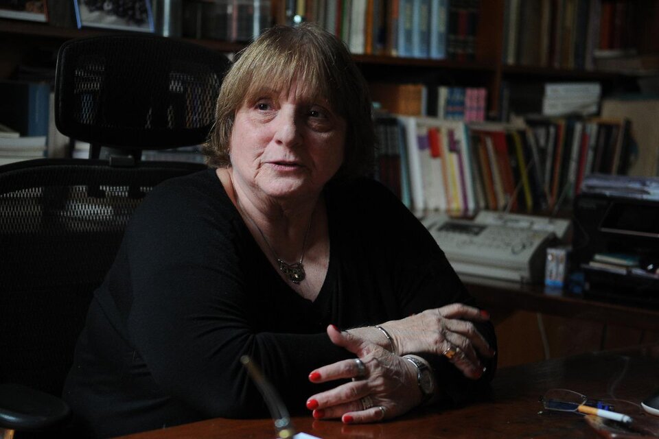 "Prensa Latina era una voz en la que confiar", plantea María Seoane.