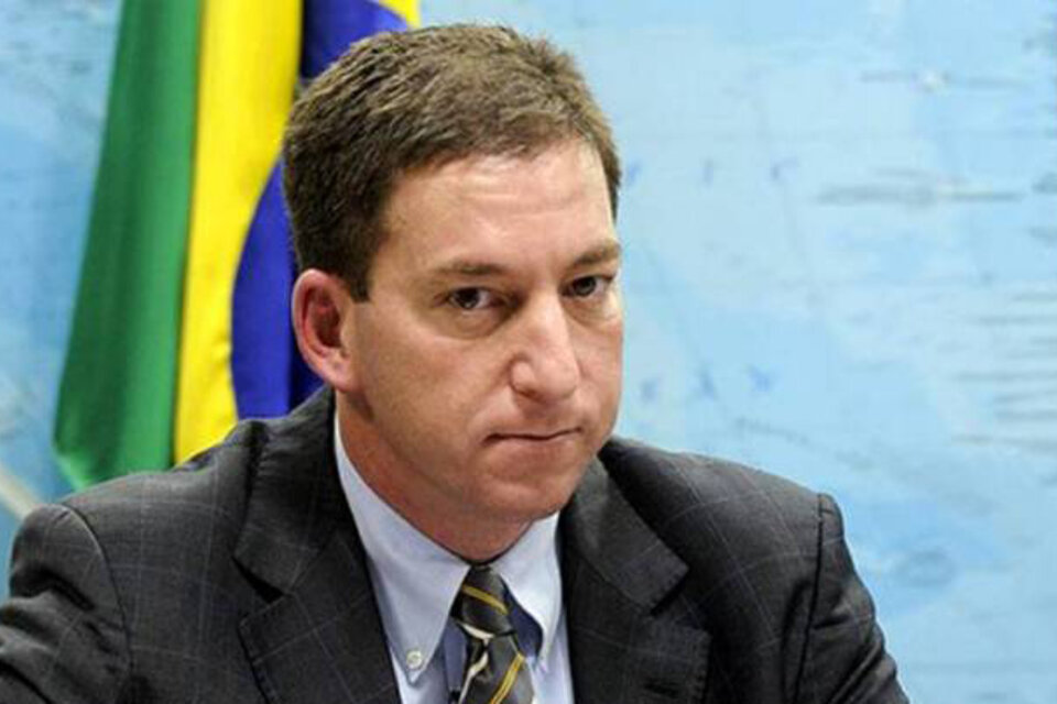 “Contrariamente a los deseos de Bolsonaro, no es (todavía) un dictador," contestó Greenwald. (Fuente: AFP)