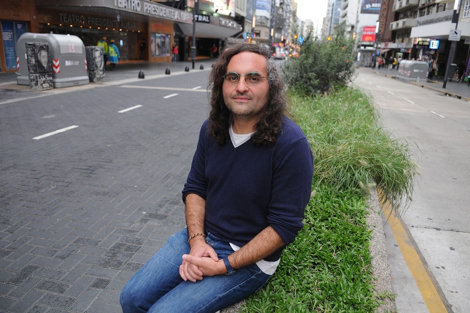 Rocco Carbone, filósofo, docente, investigador del Conicet, es uno de los integrantes del flamante colectivo.