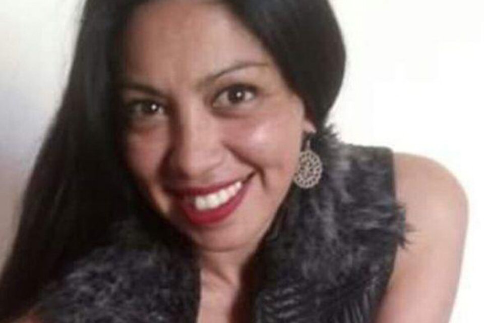 Se cumplieron dos meses del asesinato de Florencia Magalí Morales, encontrada sin vida en una celda de la comisaría de Santa Rosa de Conlara, en San Luis, y la investigación judicial sobre lo que la policía se encuentra paralizada.
