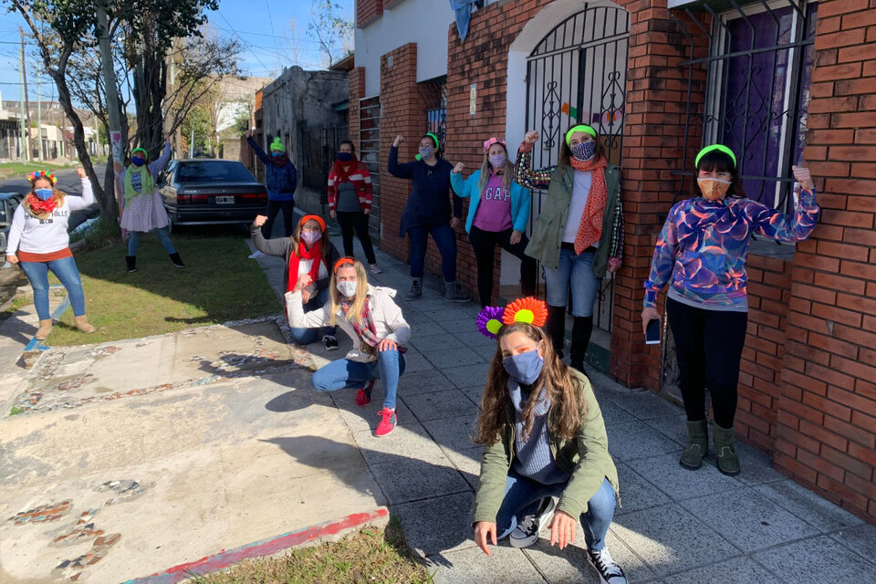 En la escuela Primera Huella se preparaban a tomar la promesa a domicilio pero se suspendió.