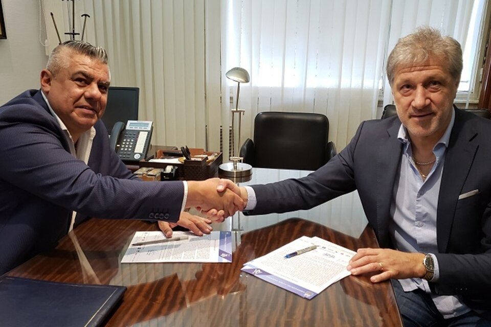 Tapia y Marchi; el acuerdo entrará en vigencia a partir del 1° de julio. (Fuente: Prensa AFA)