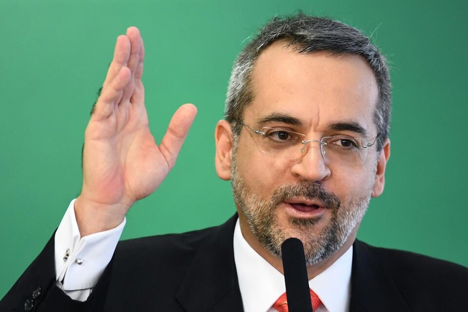 Renunció en Brasil el ministro de Educación que pidió encarcelar a los jueces de la Corte (Fuente: AFP)