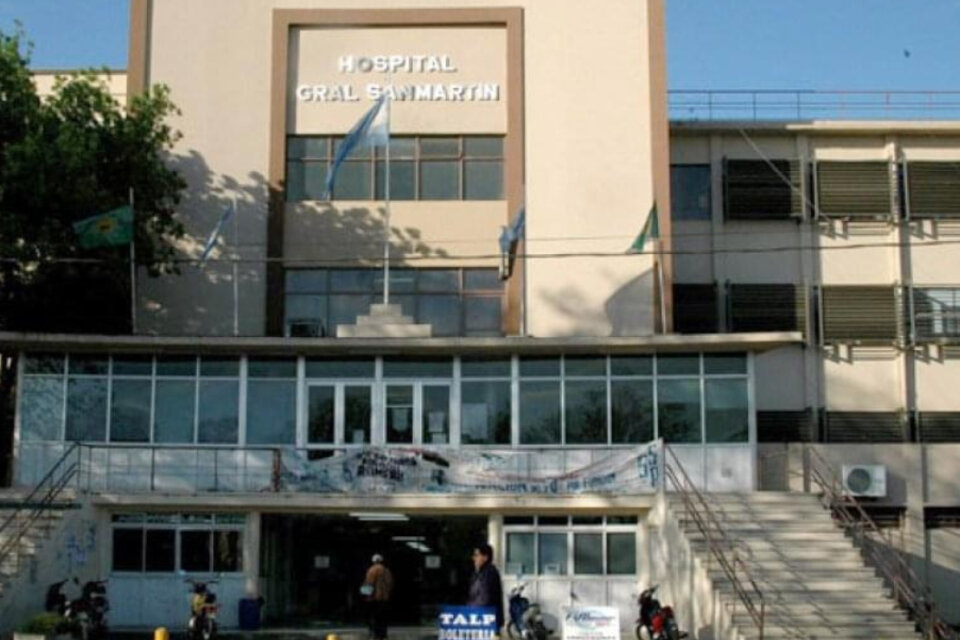 El San Martín de La Plata se suma a los hospitales sin equipos.