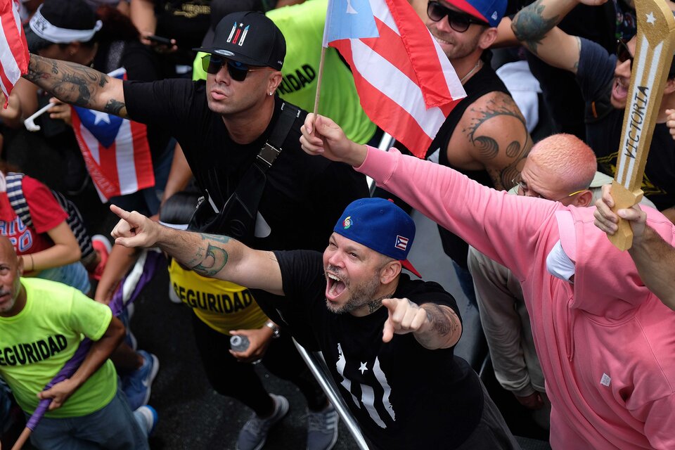 Residente y Bad Bunny participaron de las protestas en Puerto Rico.  (Fuente: AFP)