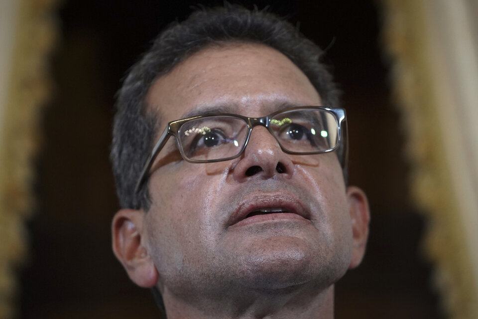 Acusan a Pierluisi de ocupar "ilegalmente" la gobernación. 