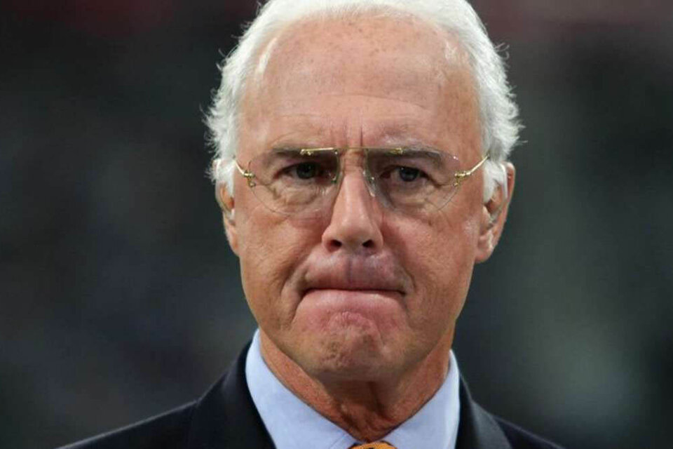 Franz Beckenbauer, investigado por la justicia suiza.