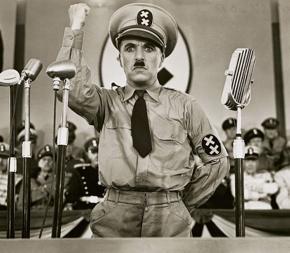 novela Maligno traductor El gran dictador" cumple 80 años | La película más polémica de Charles  Chaplin | Página12