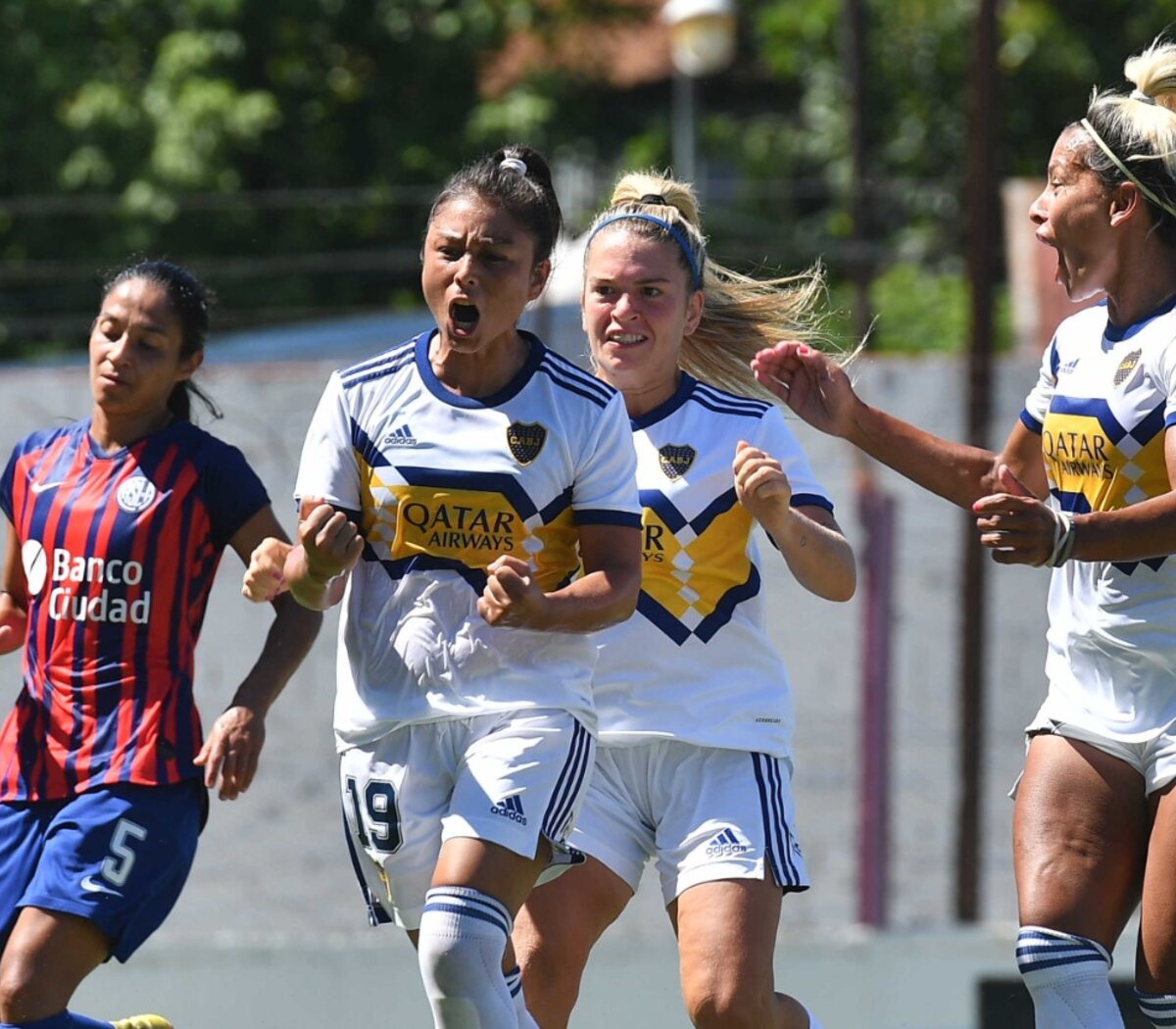 Boca Gano Con Polemica Y Habra Final Con River En El Femenino Elimino Al San Lorenzo De Macarena Sanchez Pagina12