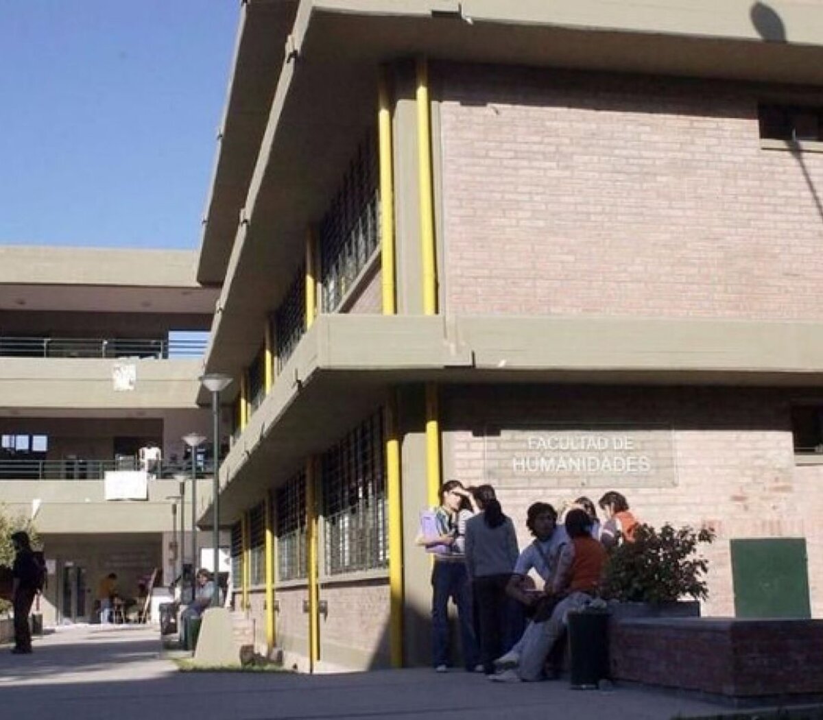166563-55972-unsa-aprobaron-el-uso-del-lenguaje-del-lenguaje-no-sexista-y-no-binario-en-la-facultad-