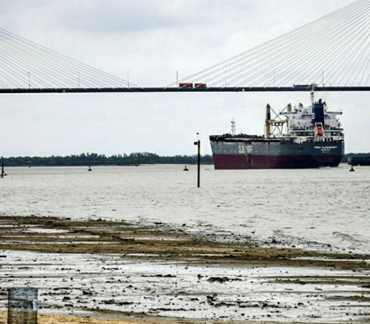 Se acentúa la bajante del río Paraná. Prevén que la bajante continúe al menos hasta agosto. Se acentúa la bajante del río Paraná. Prevén que la bajante continúe al menos hasta agosto.