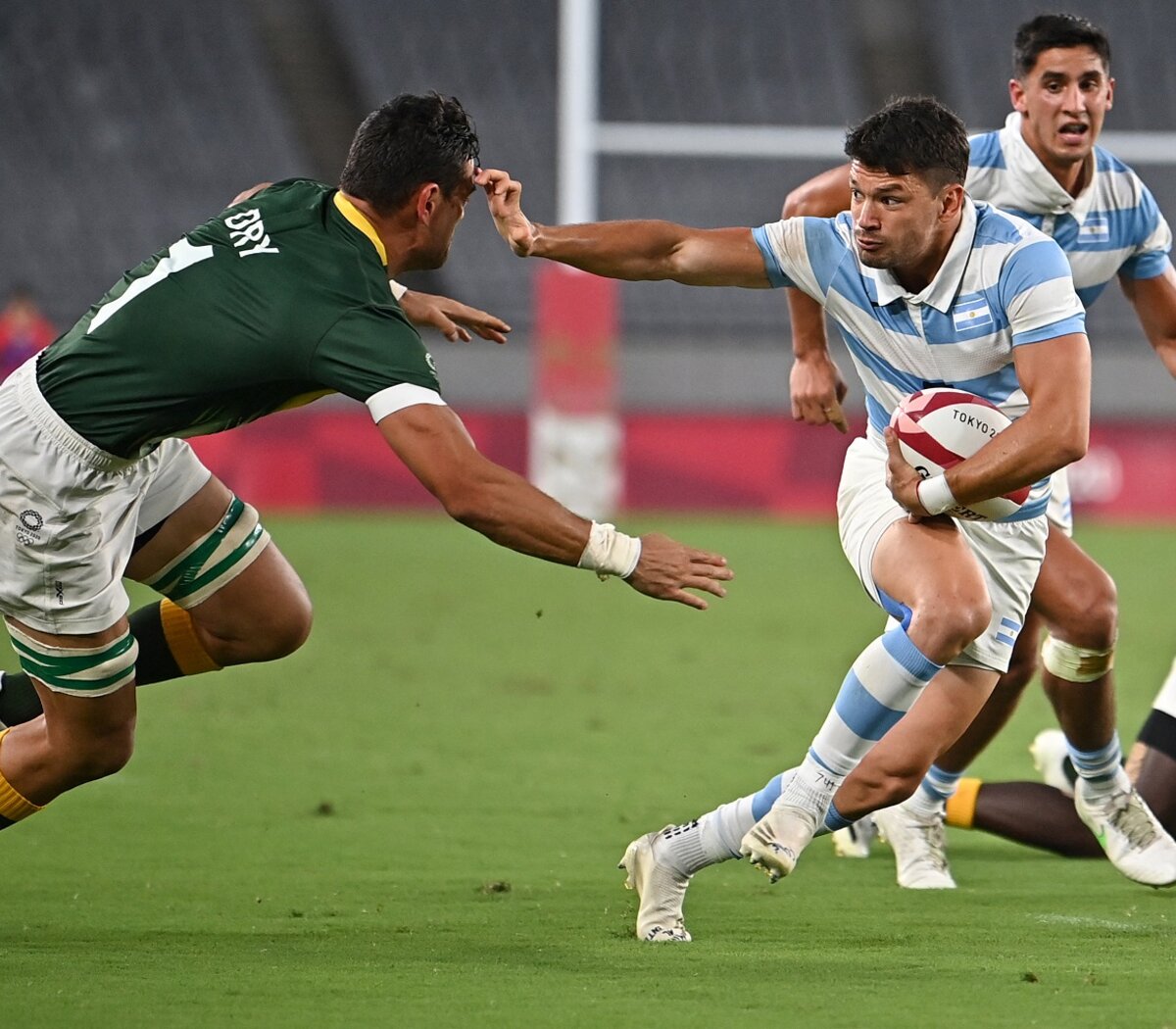 Rugby seven: impresionante triunfo de Los Pumas con un jugador menos | Fue  remontada ante Sudáfrica para meterse en semifinales | Página12
