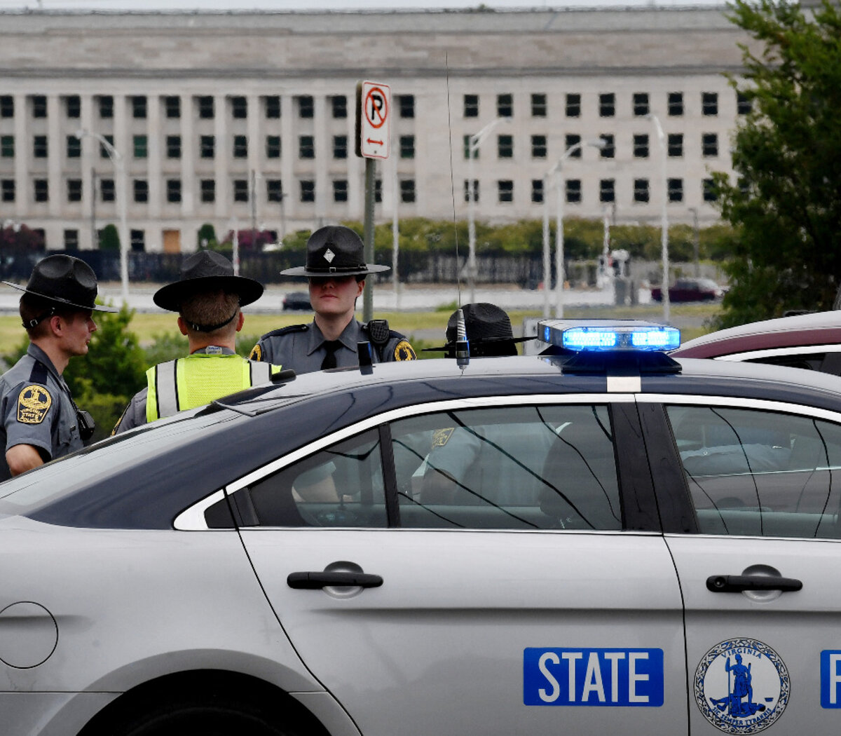 Estados Unidos: un agente de policía murió en un tiroteo frente al  Pentágono | Hay heridos | Página|12