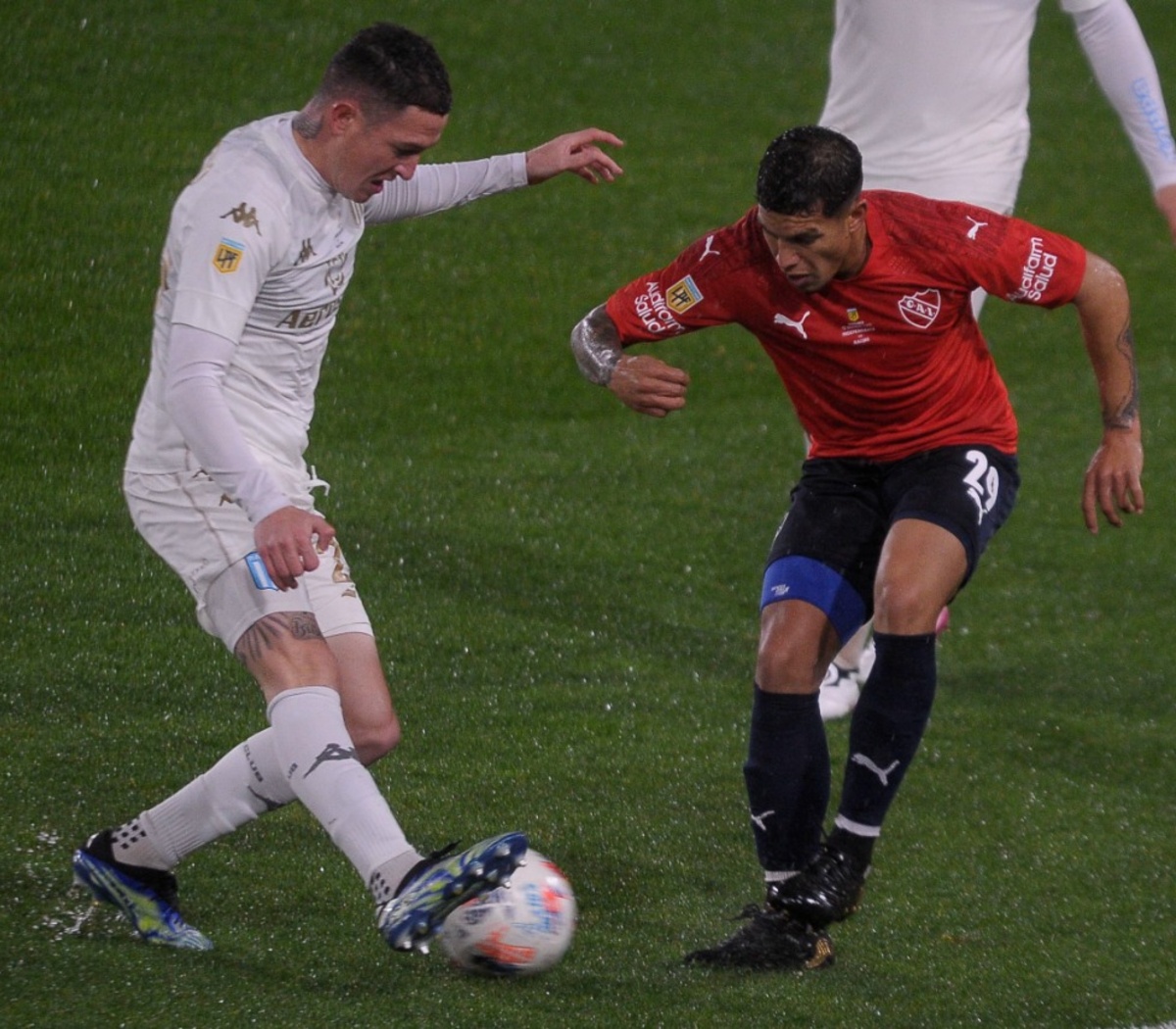 Deporte en Avellaneda: Arsenal Fútbol Club, Club Atlético Independiente,  Racing Club, El Equipo de José, Estadio Libertadores de América