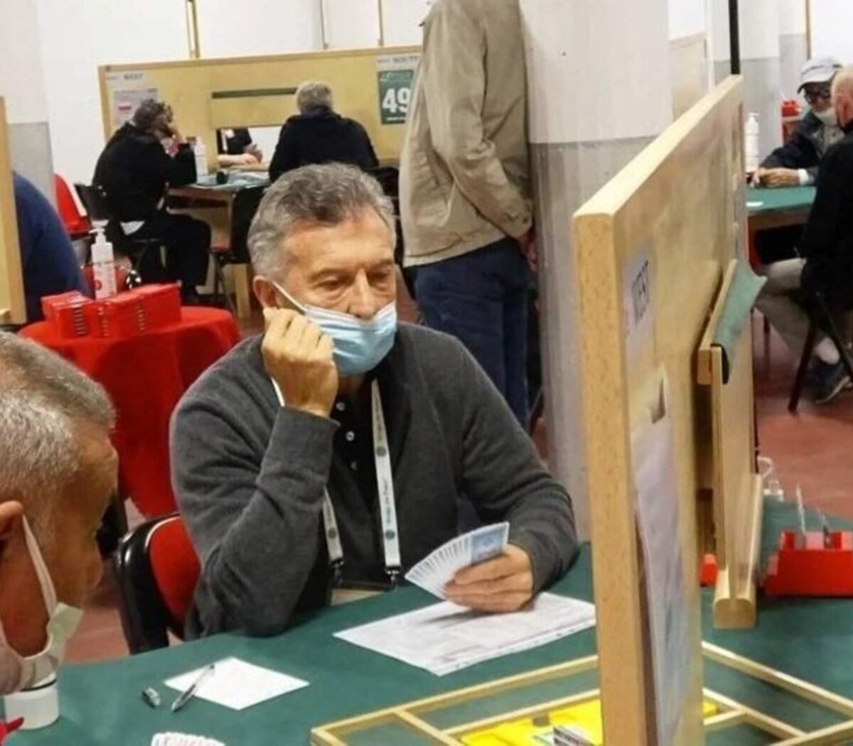 Mauricio Macri, campeón Sudamericano de Bridge: el día que un comodorense le ganó "cara a cara"