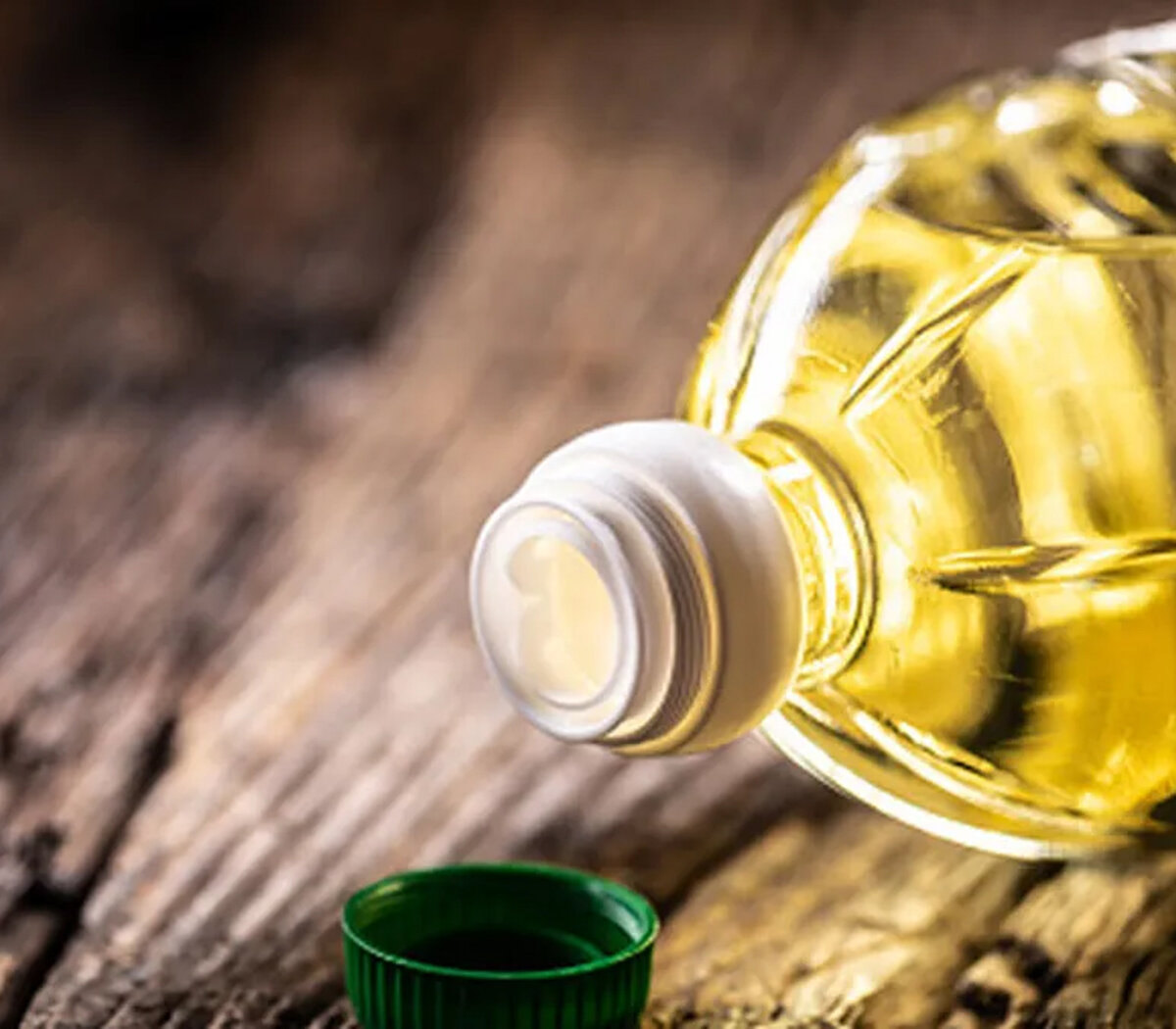 La Anmat prohibió un aceite de girasol | Tomó la misma medida con un  producto de limpieza y un suplemento dietario | Página12
