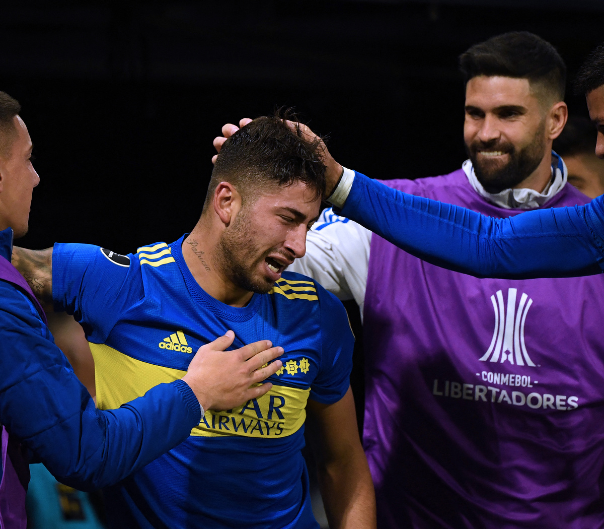 Copa Libertadores: Boca festejó su pasaje con un zapatazo de Varela | El  conjunto xeneize se impuso 1 a 0 en la Bombonera ante Deportivo Cali y se  aseguró el primer lugar