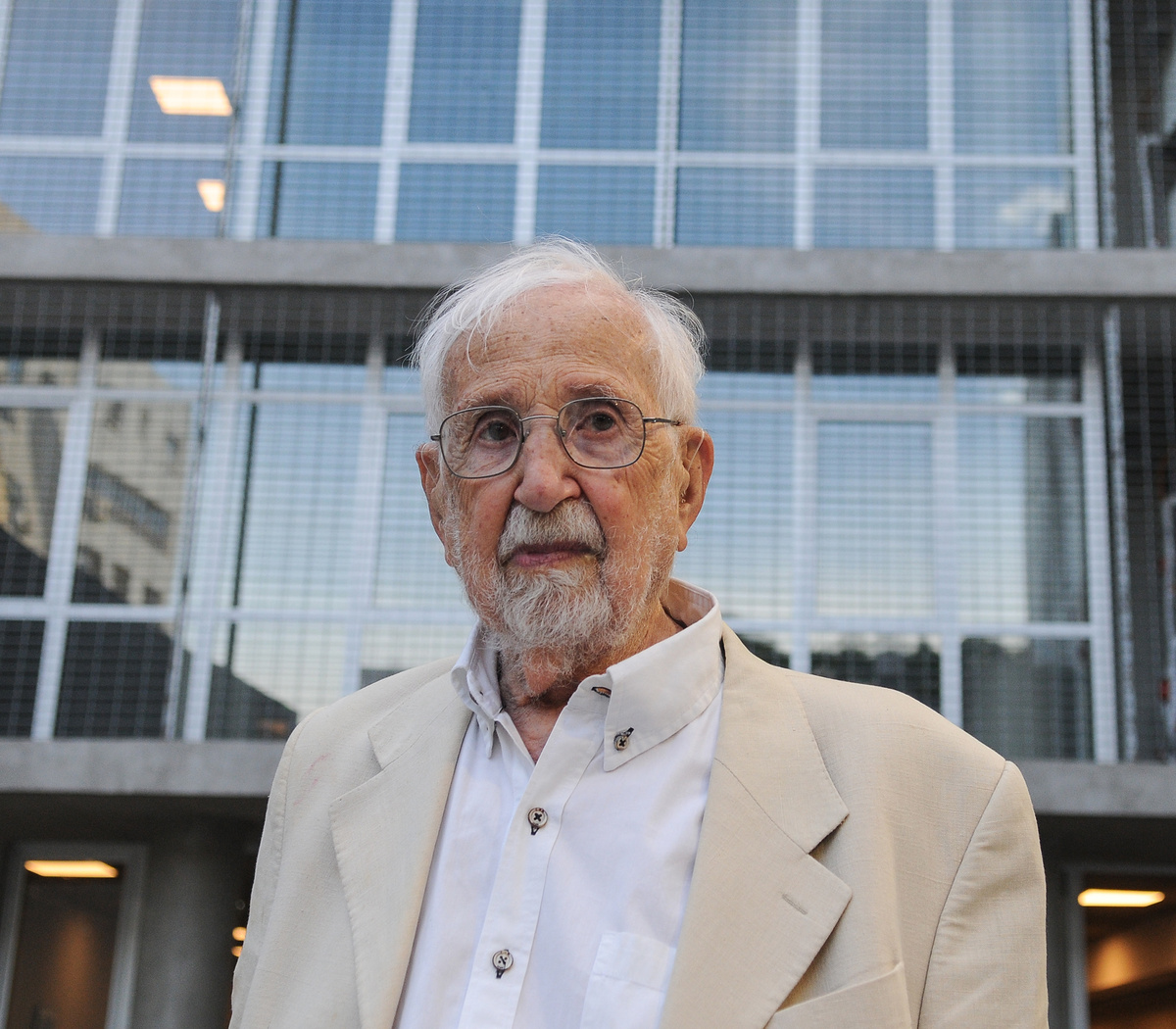 Murió el escritor Noé Jitrik | Tenía 94 años y había sufrido un ACV hace un mes | Página12