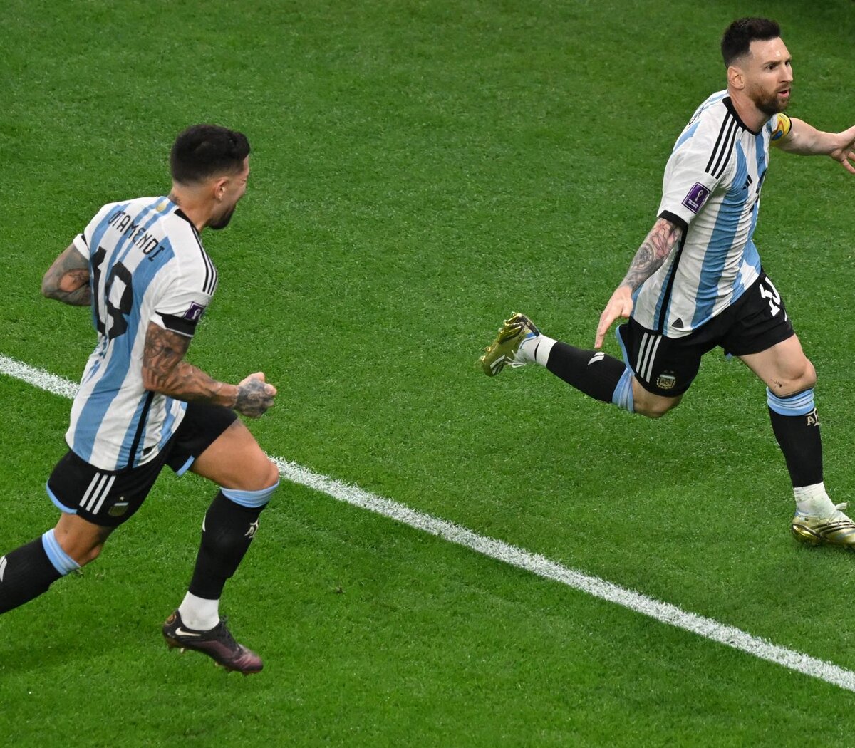 EN VIVO 🔴 ARGENTINA vs URUGUAY  Eliminatorias Sudamericanas ⚽ ¡Juega la  SCALONETA por TyC SPORTS! 