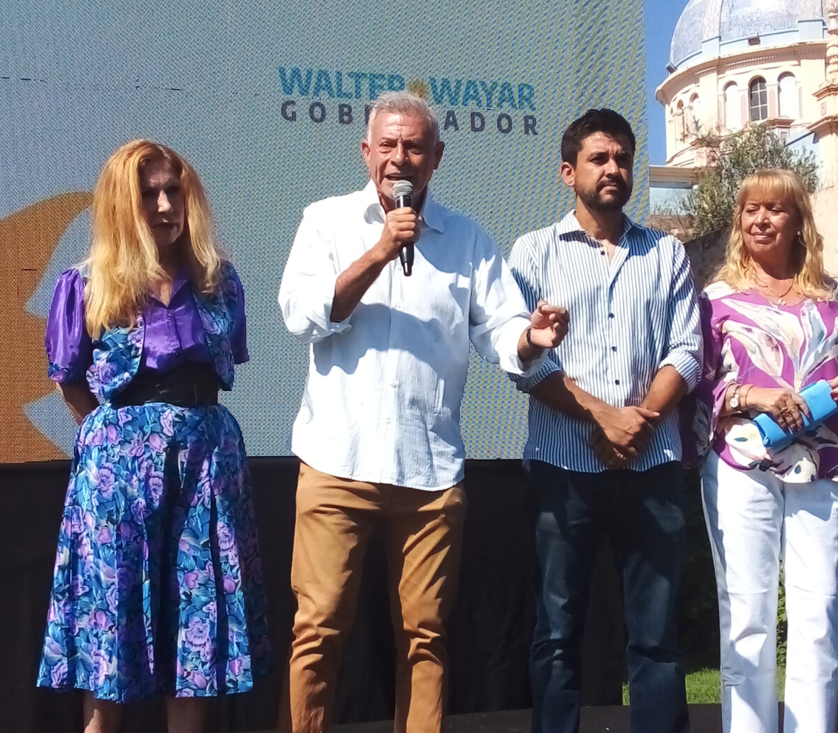 Nosotros somos el verdadero peronismo” | Lanzamiento del Frente de Todos en  Salta, Walter Wayar gobernador | Página12