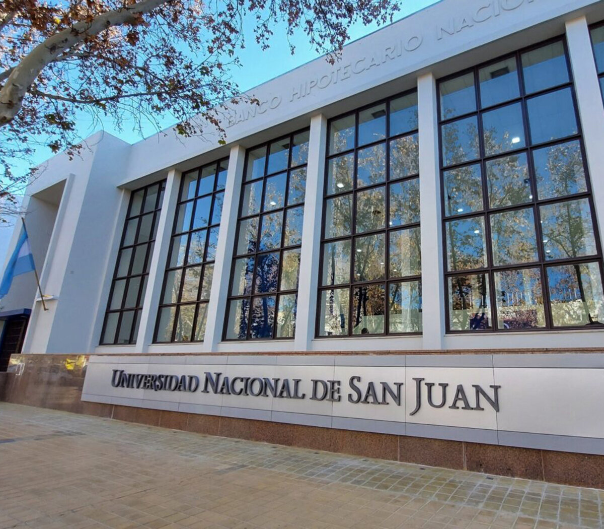 Con los planes de Milei, ir a la universidad costara hasta 2 millones de pesos | Advertencia de la Universidad Nacional de San Juan | Pgina|12