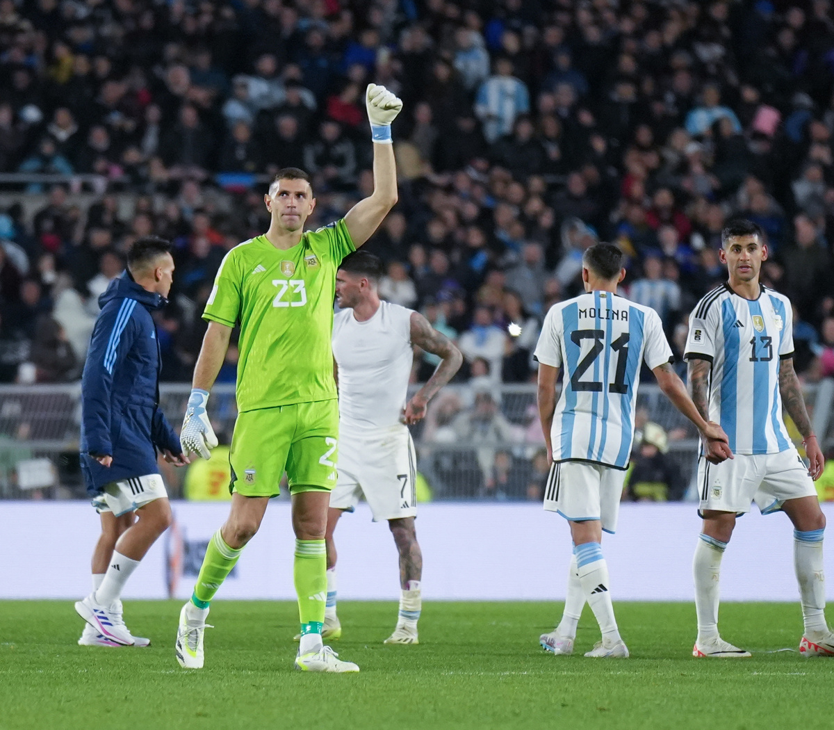 A que hora juega la seleccion