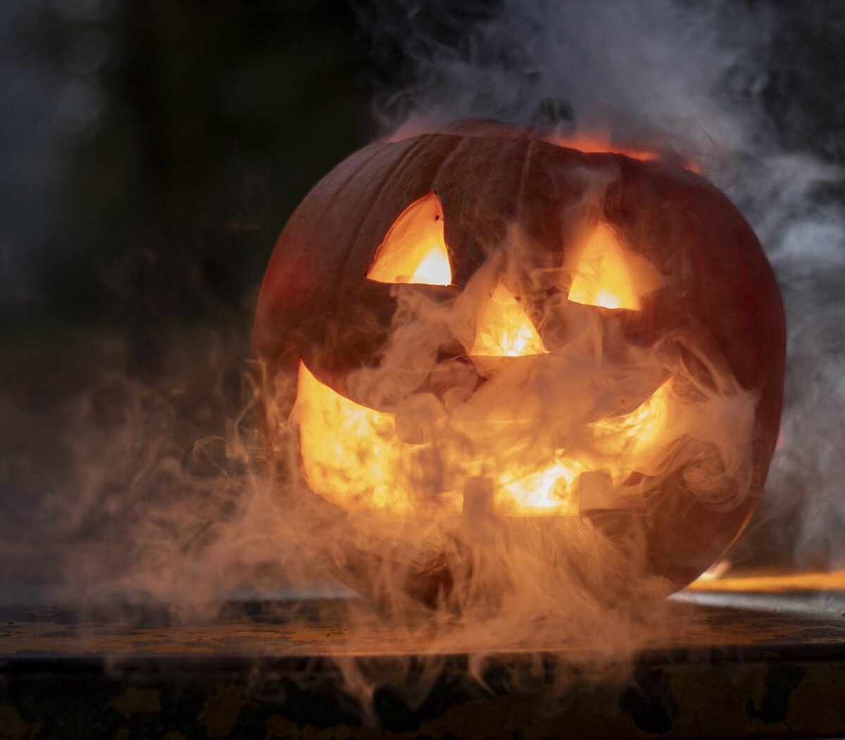 Noche de Halloween y día de Todos los Santos. ¿Qué relación existe?