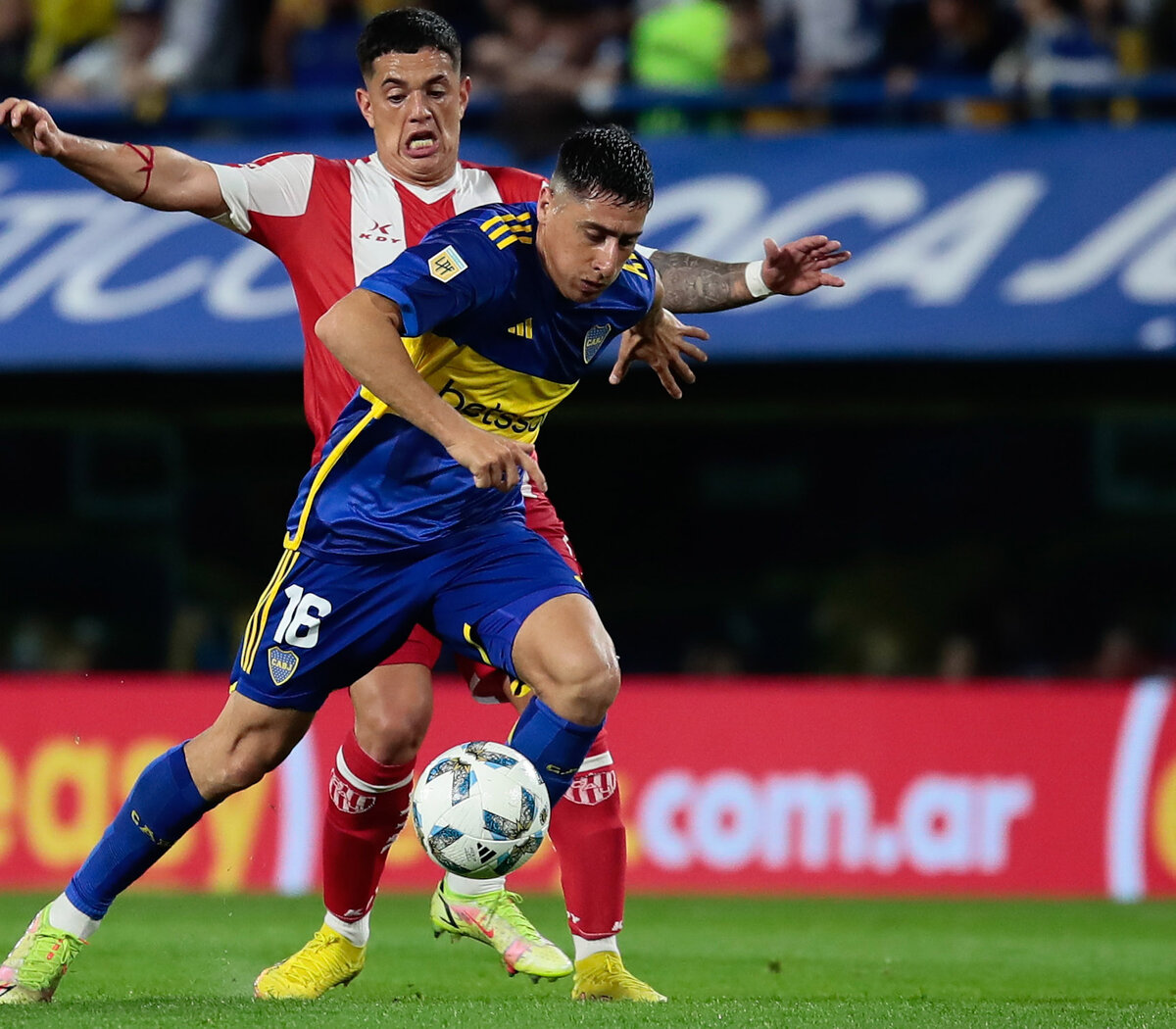 Boca Juniors juega frente a Godoy Cruz y busca su primera victoria en La  Bombonera