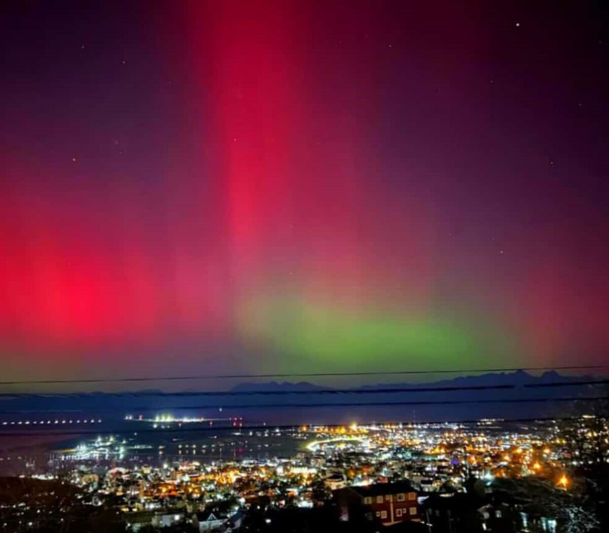 tormenta solar aurora boreal hoy