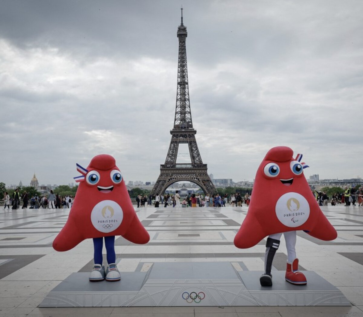 Tarifazo en Francia: los precios de las entradas para la Torre Eiffel  aumentan un 20% | Juegos Olímpicos Paris 2024 | Página|12