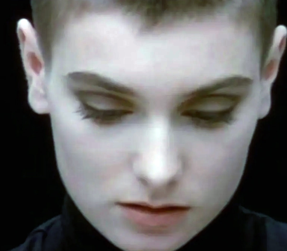 洋楽 Sinead O'Connor prince nellee hooper Nothing Compares 2 U - YouTube