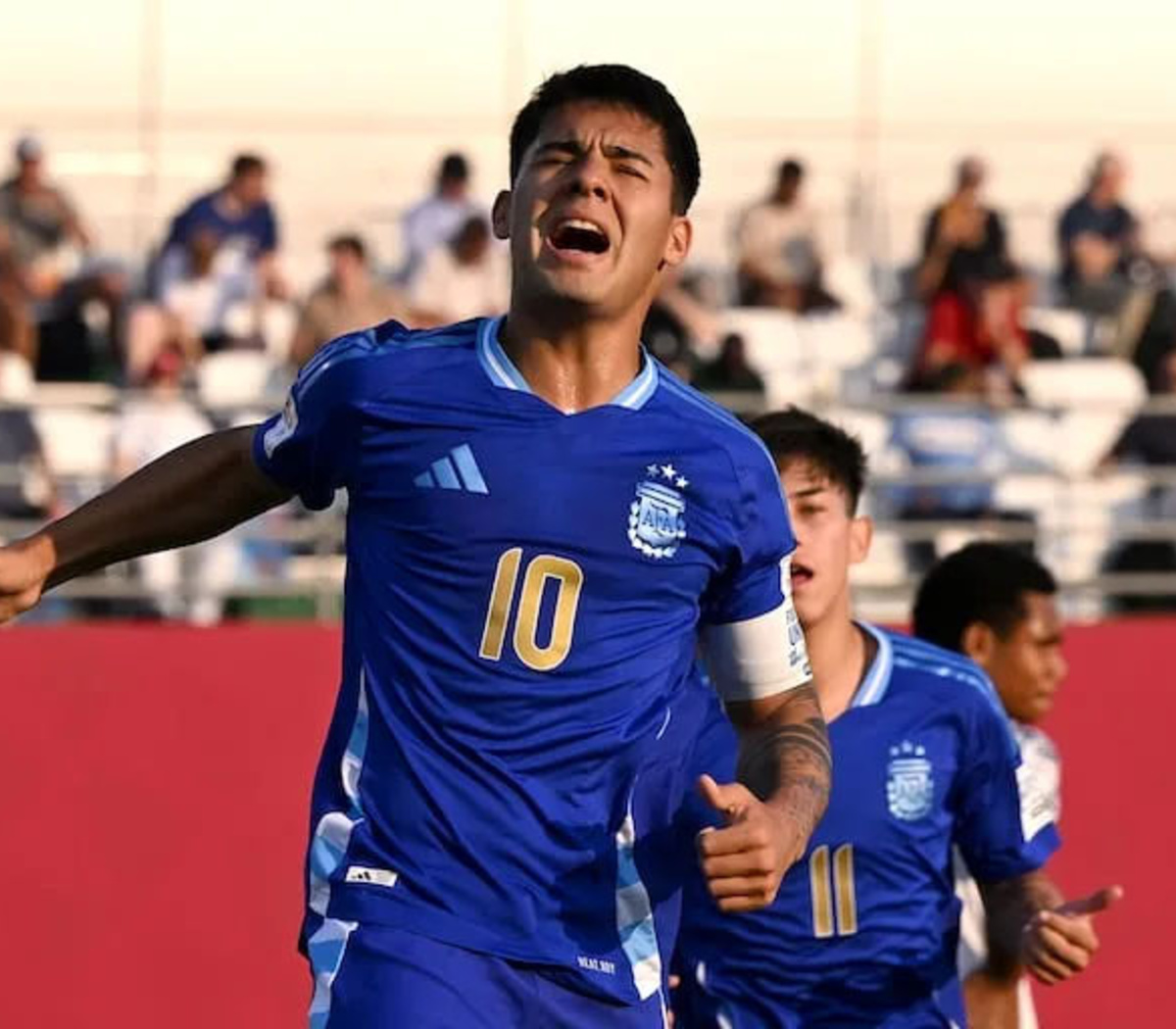 Selección Sub 17 celebrando un gol