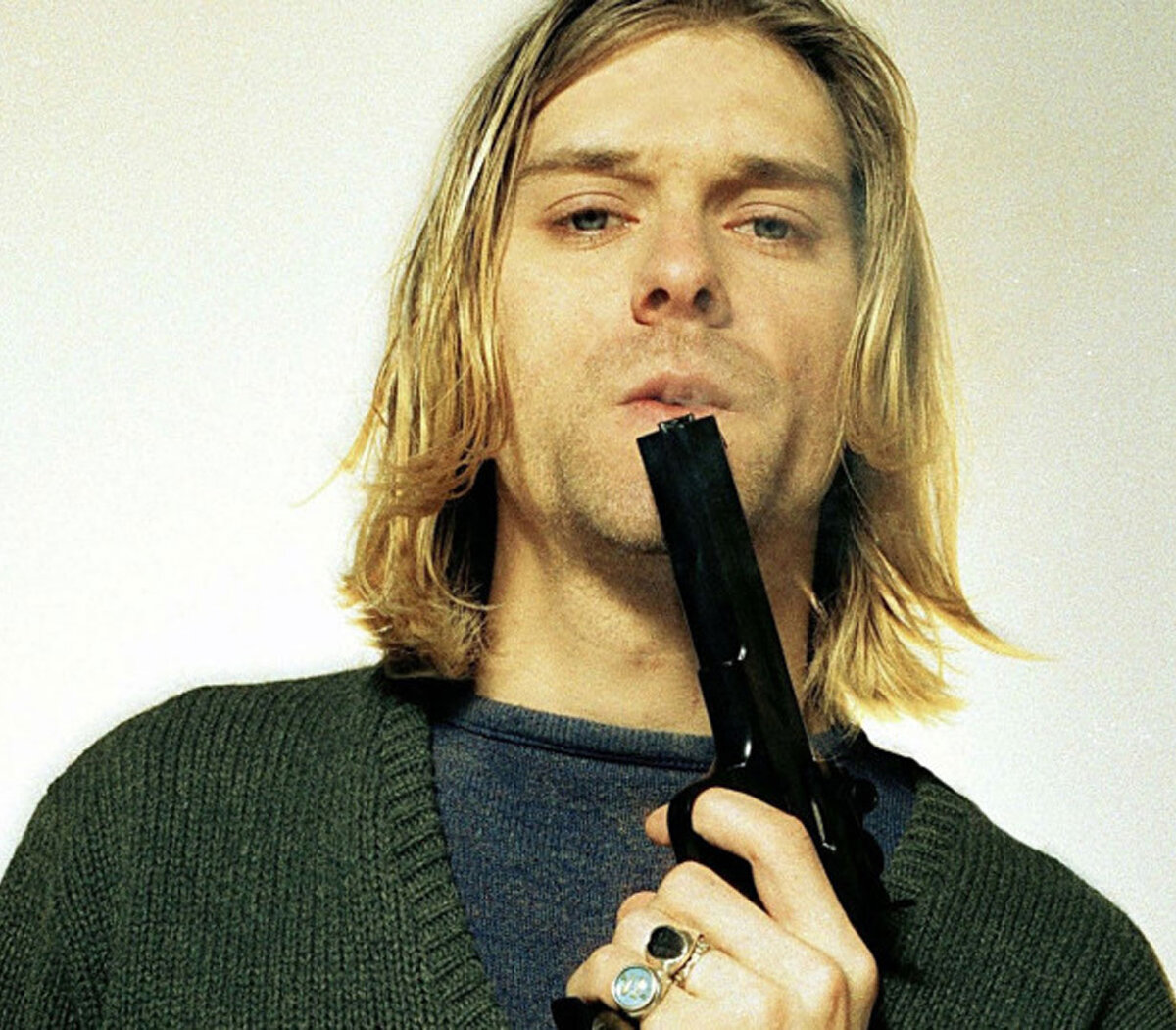 A 27 años de la muerte de Kurt Cobain: la carta de despedida y el recuerdo  eterno del líder de Nirvana | Página12