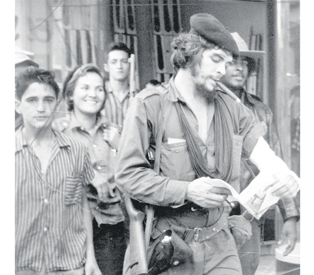 El Che Guevara, según Ricardo Piglia: escribir en la revolución | A 52 años  de su muerte | Página12