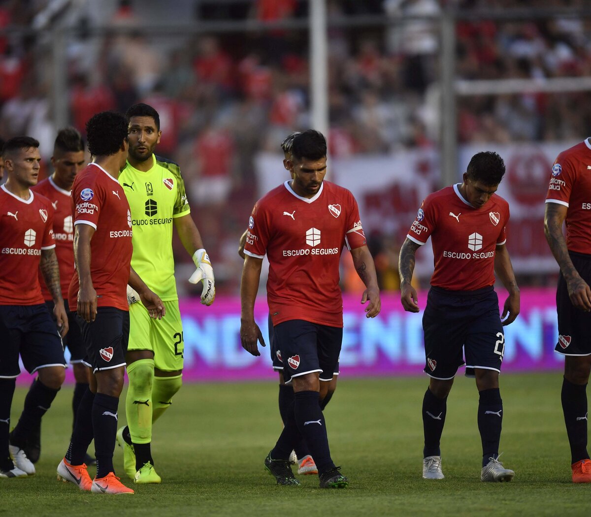 Deuda de Independiente, ¿a qué equipos y jugadores les debe el club  argentino ?