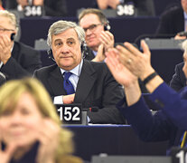 Tajani, nacido en Roma hace 63 años, es miembro fundador de Forza Italia.  (Fuente: AFP) (Fuente: AFP) (Fuente: AFP)