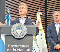 Macri junto al ministro de Modernización, Andrés Ibarra, en el relanzamiento del INAP. (Fuente: DyN) (Fuente: DyN) (Fuente: DyN)