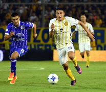 Martínez estará desde el arranque en el mediocampo canaya. (Fuente: Sebastián Granata) (Fuente: Sebastián Granata) (Fuente: Sebastián Granata)