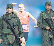 Al igual que en las Olimpíadas, los militares brasileños vuelven a las calles de Río de Janeiro. (Fuente: EFE) (Fuente: EFE) (Fuente: EFE)