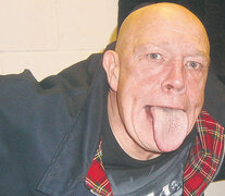 “Voy a darles una actuación para recordar”, dice Buster Bloodvessel, el líder de Bad Manners.