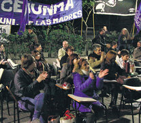 En la sede de la Universidad de las Madres se produjeron protestas desde que el Gobierno decidió su intervención. (Fuente: Jorge Larrosa) (Fuente: Jorge Larrosa) (Fuente: Jorge Larrosa)