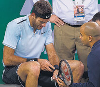 Del Potro, ayer se fue preocupado y con dolor en la muñeca izquierda. (Fuente: AFP) (Fuente: AFP) (Fuente: AFP)