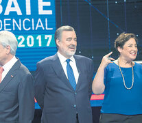 Piñera lidera los sondeos con 44 por ciento; seguido por Guillier con 19,7 y Beatriz Sánchez con el 8,5. (Fuente: AFP) (Fuente: AFP) (Fuente: AFP)