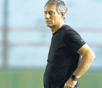 Ariel Holan, el entrenador de Independiente que se fue y volvió. (Fuente: Fotobaires) (Fuente: Fotobaires) (Fuente: Fotobaires)