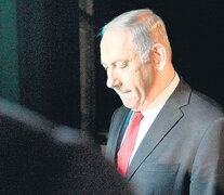 Netanyahu criticó la investigación policial al salir ayer de una conferencia. (Fuente: AFP) (Fuente: AFP) (Fuente: AFP)