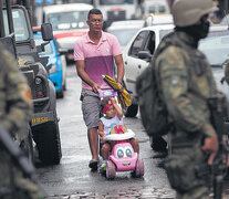 Las Fuerzas Armadas coparon los accesos a tres favelas en Río. (Fuente: EFE) (Fuente: EFE) (Fuente: EFE)