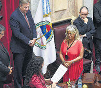La senadora kirchnerista Inés Pilatti Vergara juró ayer como vicepresidenta segunda del cuerpo.