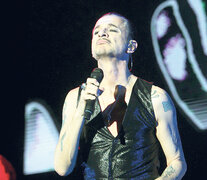 Dave Gahan, vocalista de Depeche Mode, ofreció una performance brillante ante 44 mil fans.