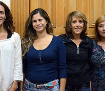 Las investigadoras López Tessore, Rizzo, Barbieri y Rosa de Castro.