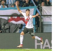 El chico Palacios festeja con la boca llena de gol el segundo de su equipo, que lo hizo cuando faltaba un minuto para el final del partido. (Fuente: Télam) (Fuente: Télam) (Fuente: Télam)